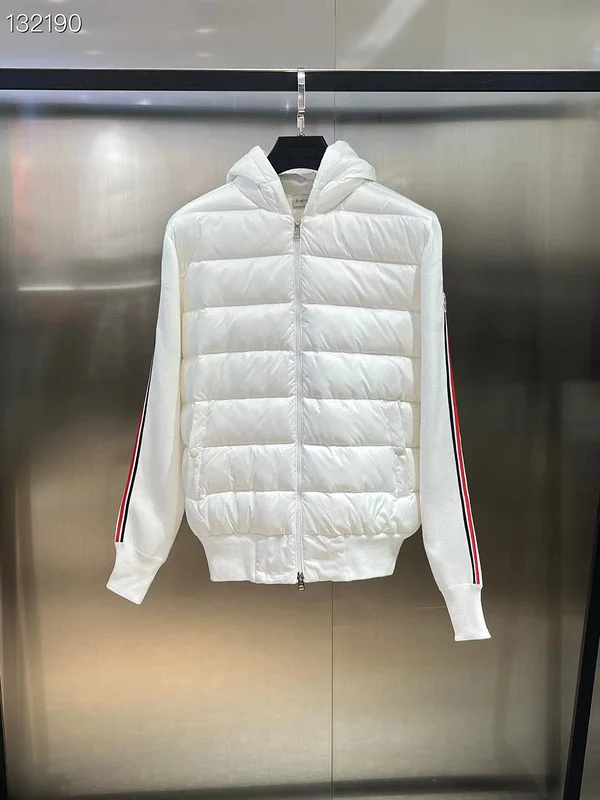 Moncler sz1-5 26yr30 (2)